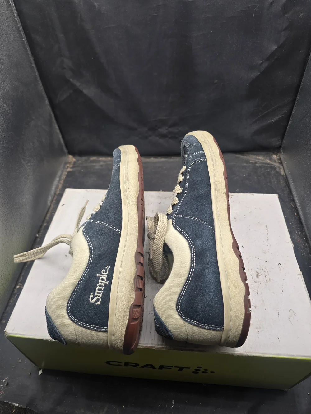 Simple Blue and Cream Men's Sneakers